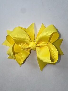 Solid Spike Bow